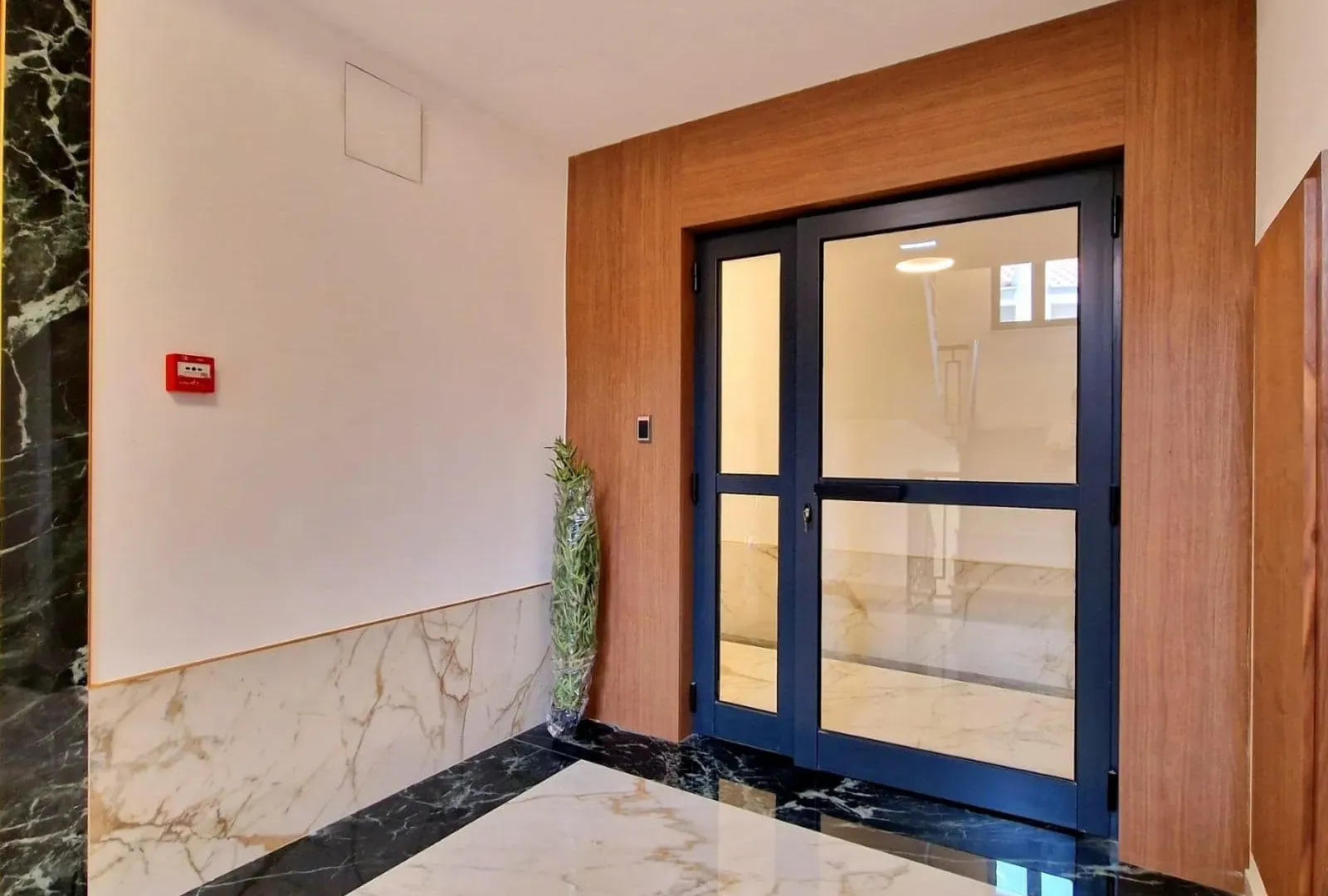 Sale, one bedroom apartment, 53m², Podkošljun, Budva