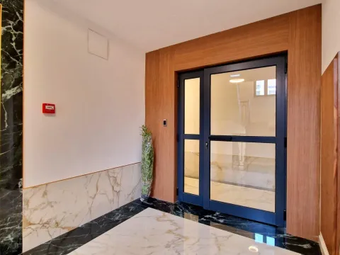 Sale, one bedroom apartment, 53m², Podkošljun, Budva - image 17