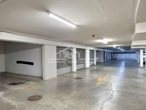 Sale, four bedroom apartment, 127m², Autokomanda, Voždovac Sve Podlokacije - image 20