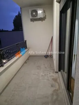 Rent, three bedroom apartment, 70m², Čubura, Beograd - image 9