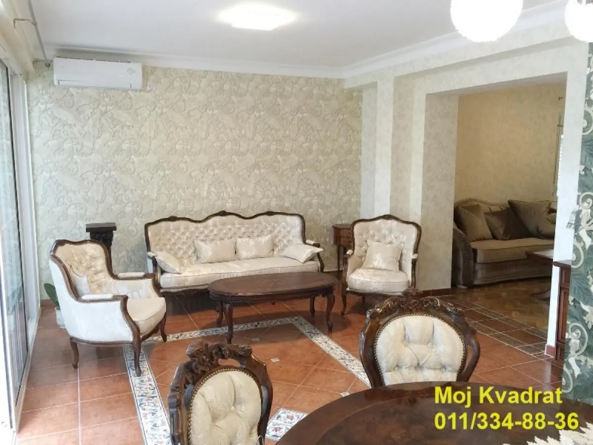 Prodaja, kuća, 364m², Banovo Brdo, Beograd