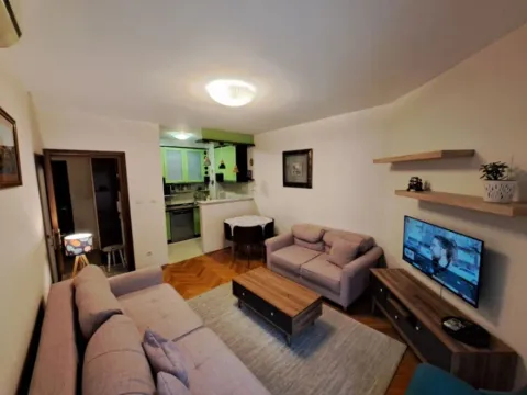 Rent, one bedroom apartment, 40m², Podgorica, Crna Gora