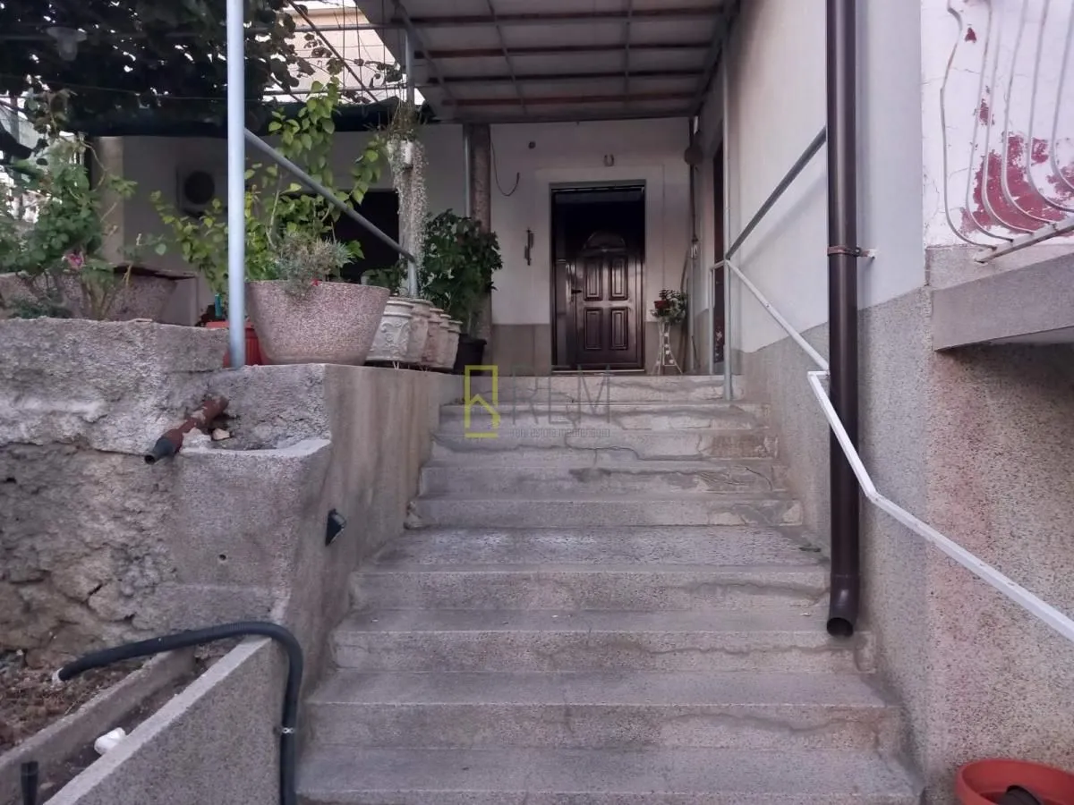 Sale, house, 250m², Ulcinj, Crna Gora