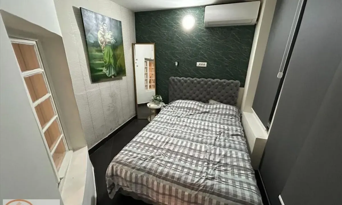 Prodaja, jednosoban stan, 35m², Skadarlija, Beograd