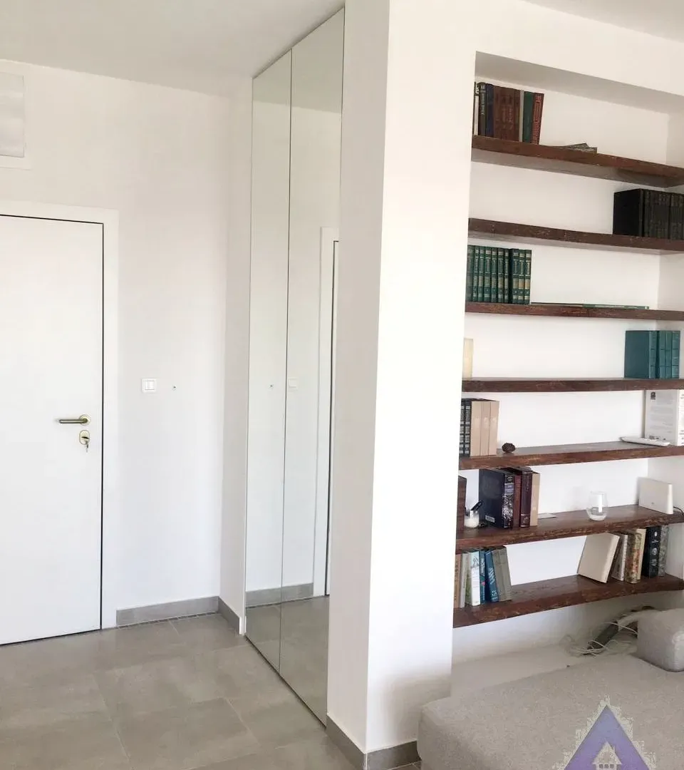Sale, one bedroom apartment, 65m², Podkošljun, Budva