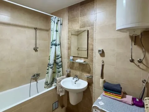 Rent, two bedroom apartment, 70m², Stari Aerodrom, Podgorica - image 6