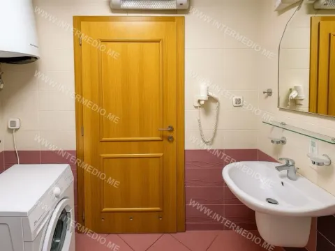 Prodaja, dvosoban stan, 68m², Đenovići, Herceg Novi - image 9