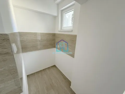 Sale, three bedroom apartment, 53m², Železnička Stanica, Novi Sad Sve Podlokacije - image 2