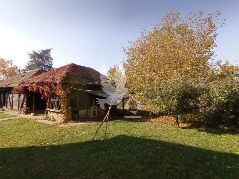 Prodaja, kuća, 215m², Mladenovac selo, Mladenovac