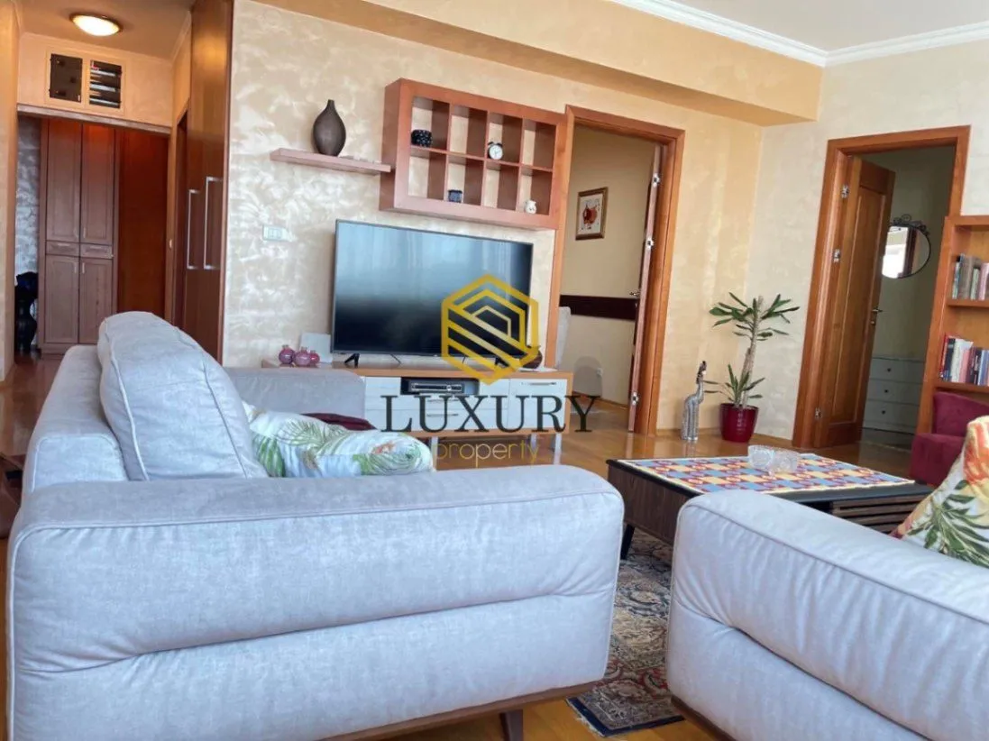 Rent, two bedroom apartment, 100m², Centar, Podgorica