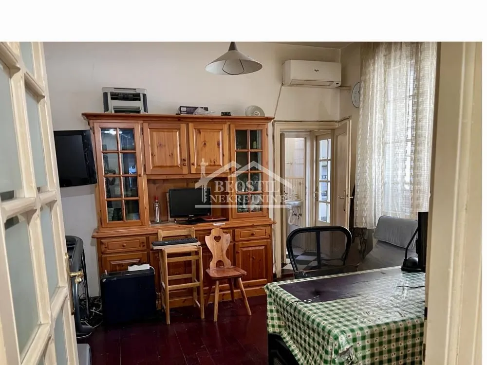 Sale, apartment, 130m², Stari Grad, Beograd