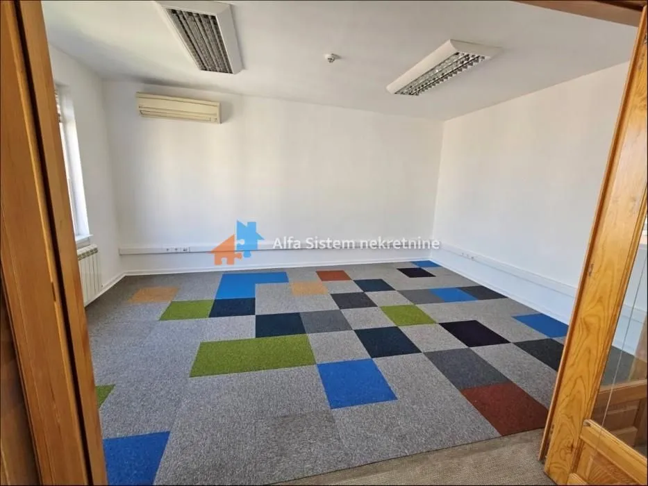 Rent, office space, 300m², Stari Grad, Beograd