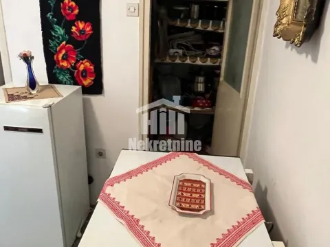 Sale, two bedroom apartment, 56m², Vlasotince, Srbija - image 10