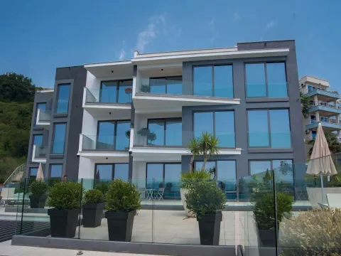 Rent, house, 1133m², Komoševina, Budva - image 36