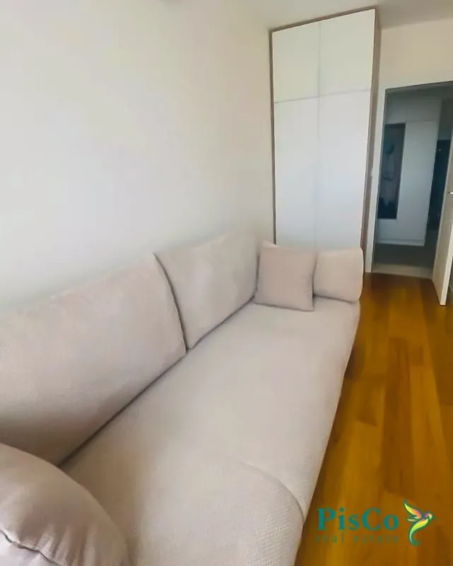 Izdavanje, trosoban stan, 95m², Central Point, Podgorica
