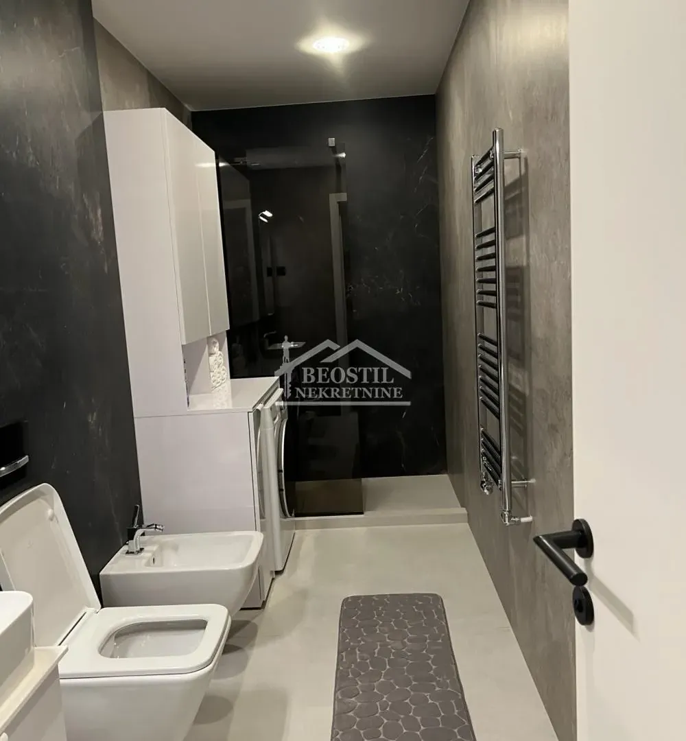 Sale, two bedroom apartment, 69m², Savski Venac, Beograd