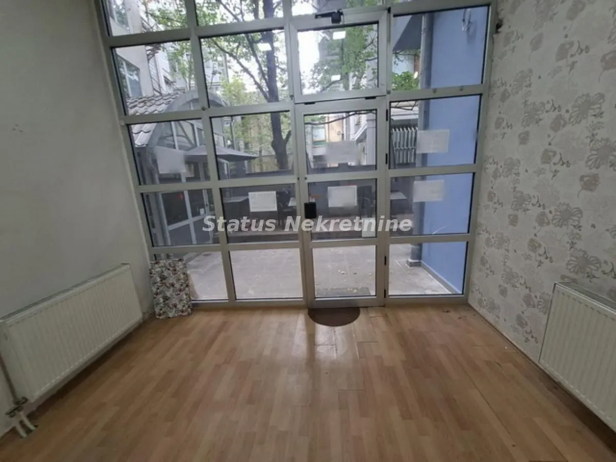 Rent, office space, 28m², Centar, Novi Sad