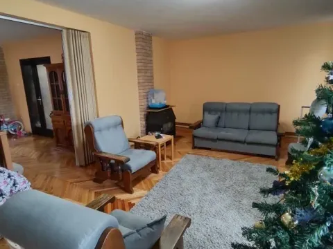 Prodaja, kuća, 250m², Budžino brdo, Jagodina - image 11