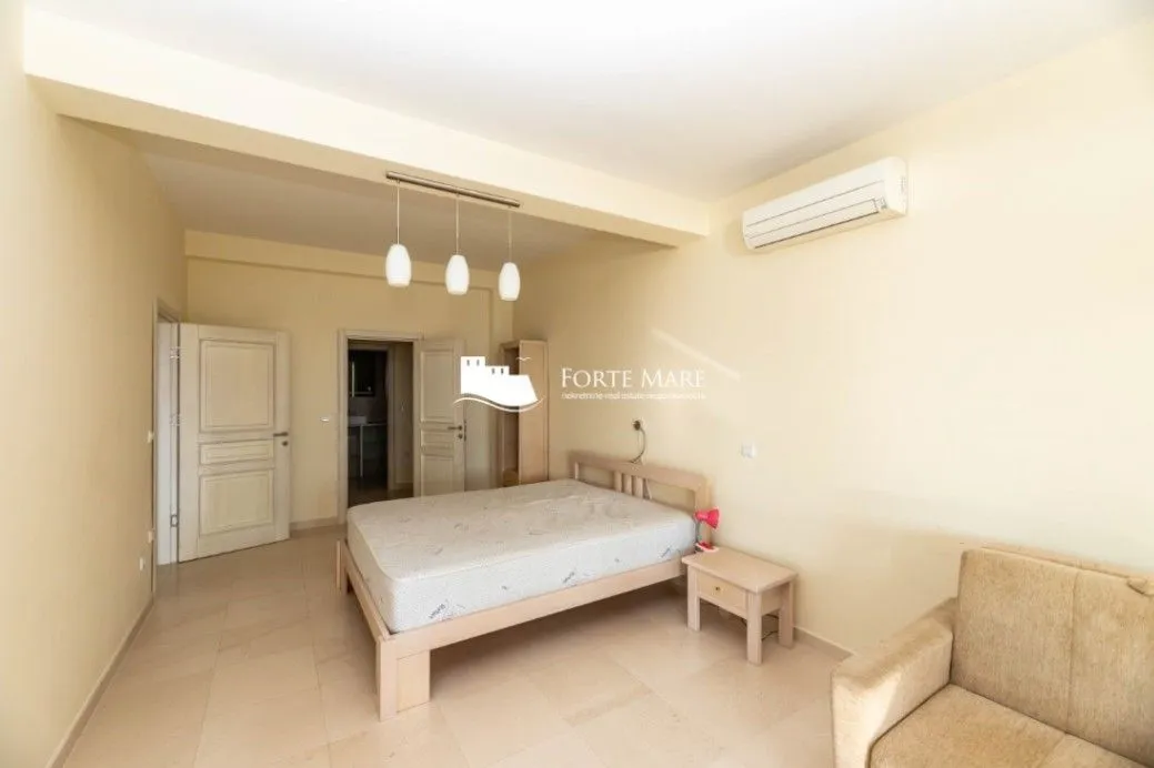 Prodaja, dvosoban stan, 104m², Topla, Herceg Novi