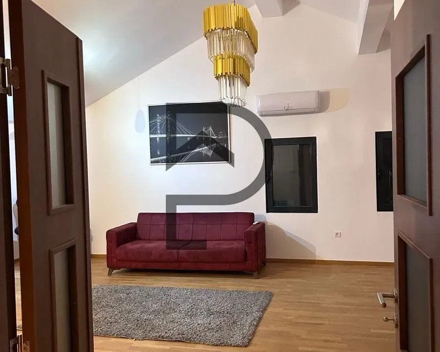 Izdavanje, stan, 150m², Tološi, Podgorica