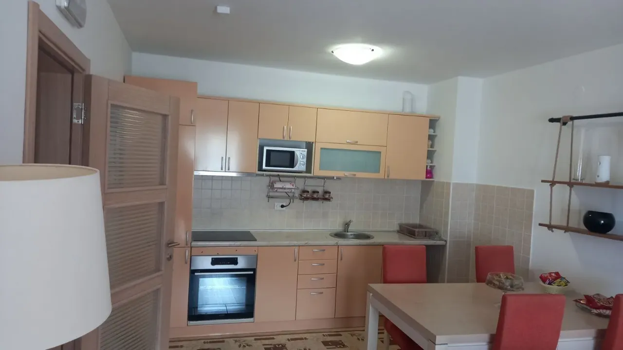 Rent, three bedroom apartment, 65m², Stari Aerodrom, Podgorica