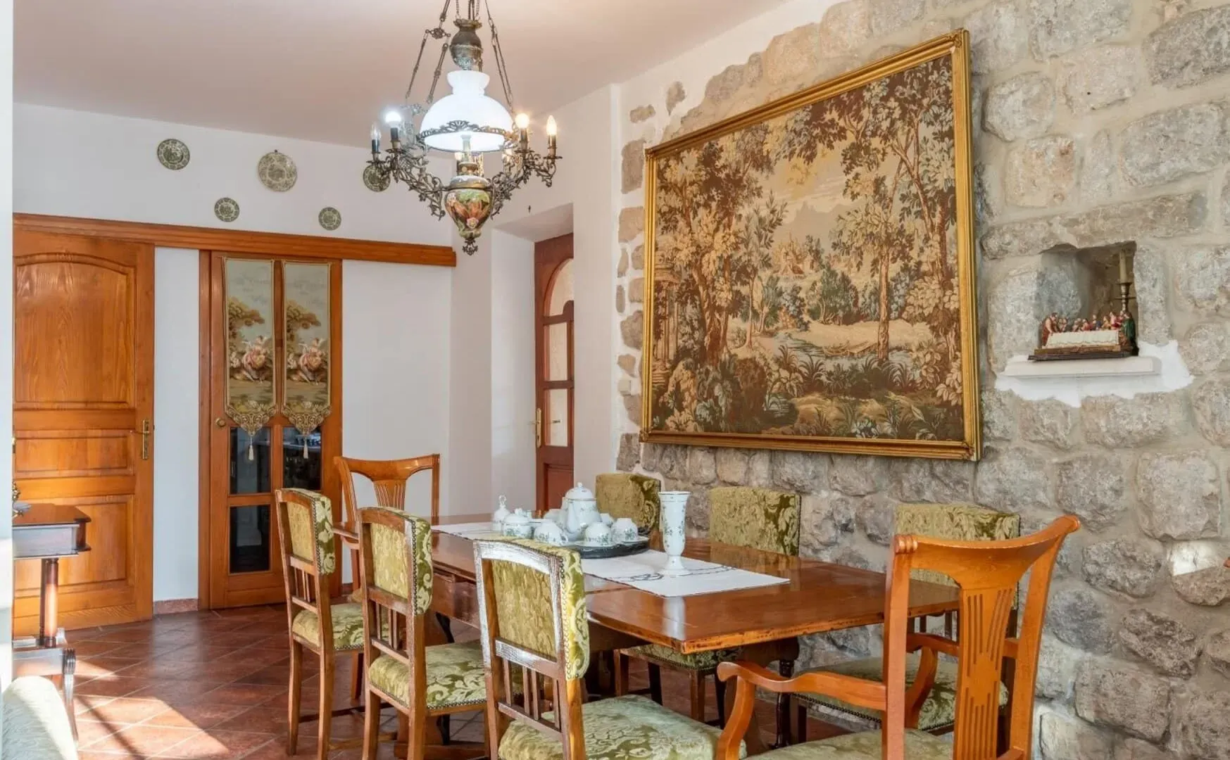 Sale, house, 409m², Ljuta, Kotor