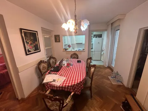 Sale, three bedroom apartment, 103m², Vračar Centar, Vračar Sve Podlokacije - image 7