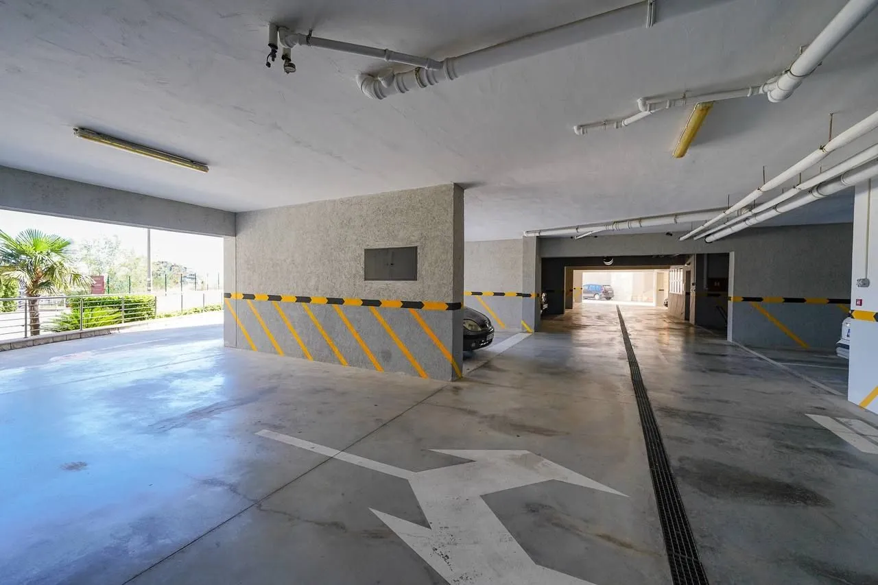 Sale, studio apartment, 45m², Bečići, Budva
