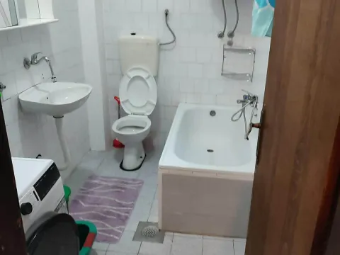 Rent, two bedroom apartment, 75m², Bjeliši, Bar - image 11