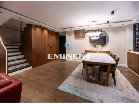 Prodaja, kuća, 260m², Bežanijska Kosa Sve Podlokacije, Beograd - image 3