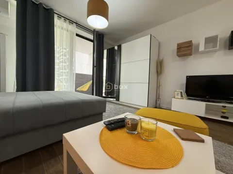 Rent, studio apartment, 39m², Medijana, Niš - image 2