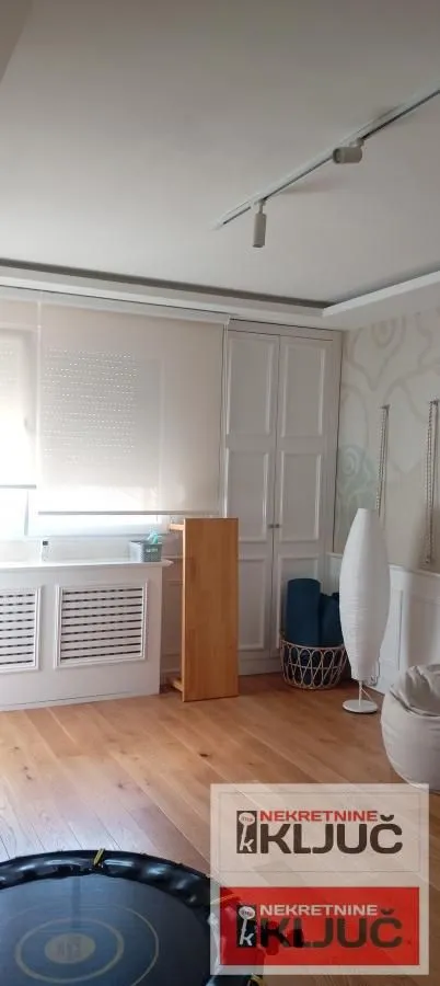 Prodaja, dvosoban stan, 64m², Kej, Novi Sad Sve Podlokacije