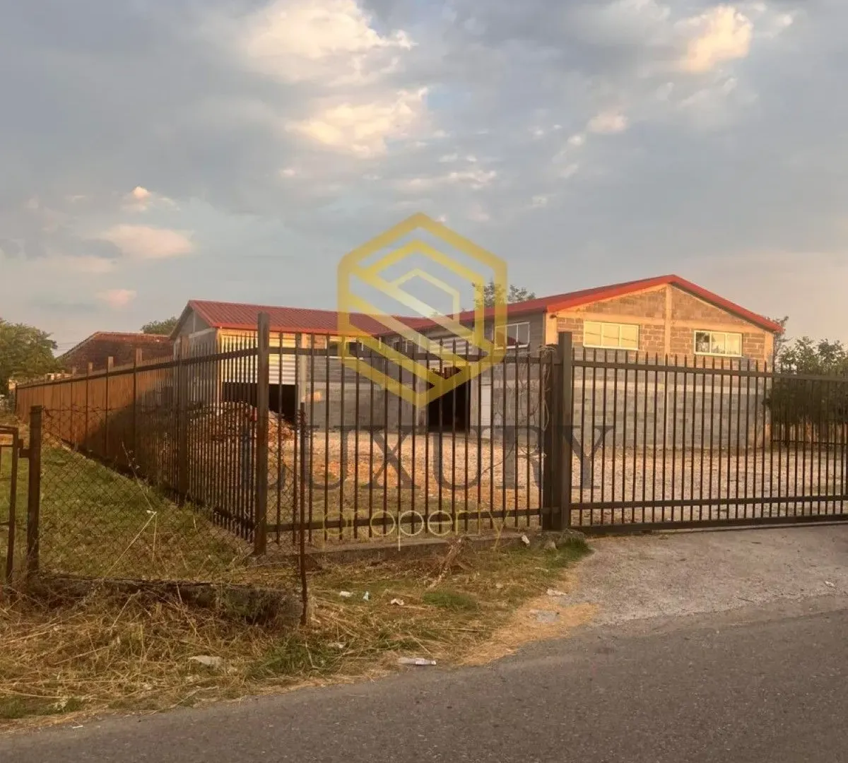 Rent, office space, 350m², Zeta, Podgorica