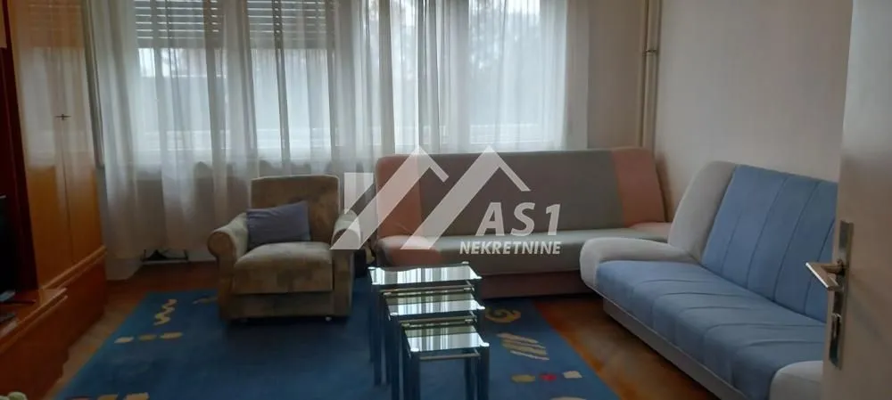 Izdavanje, stan, 33m², Centar, Novi Sad