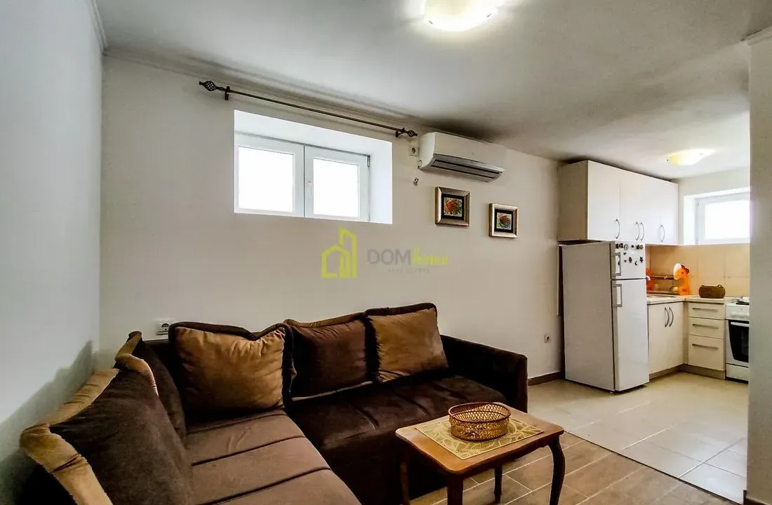Izdavanje, garsonjera, 25m², Preko Morače, Podgorica
