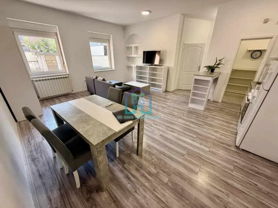 Prodaja, trosoban stan, 71m², Bulevar Oslobodjenja, Novi Sad Sve Podlokacije