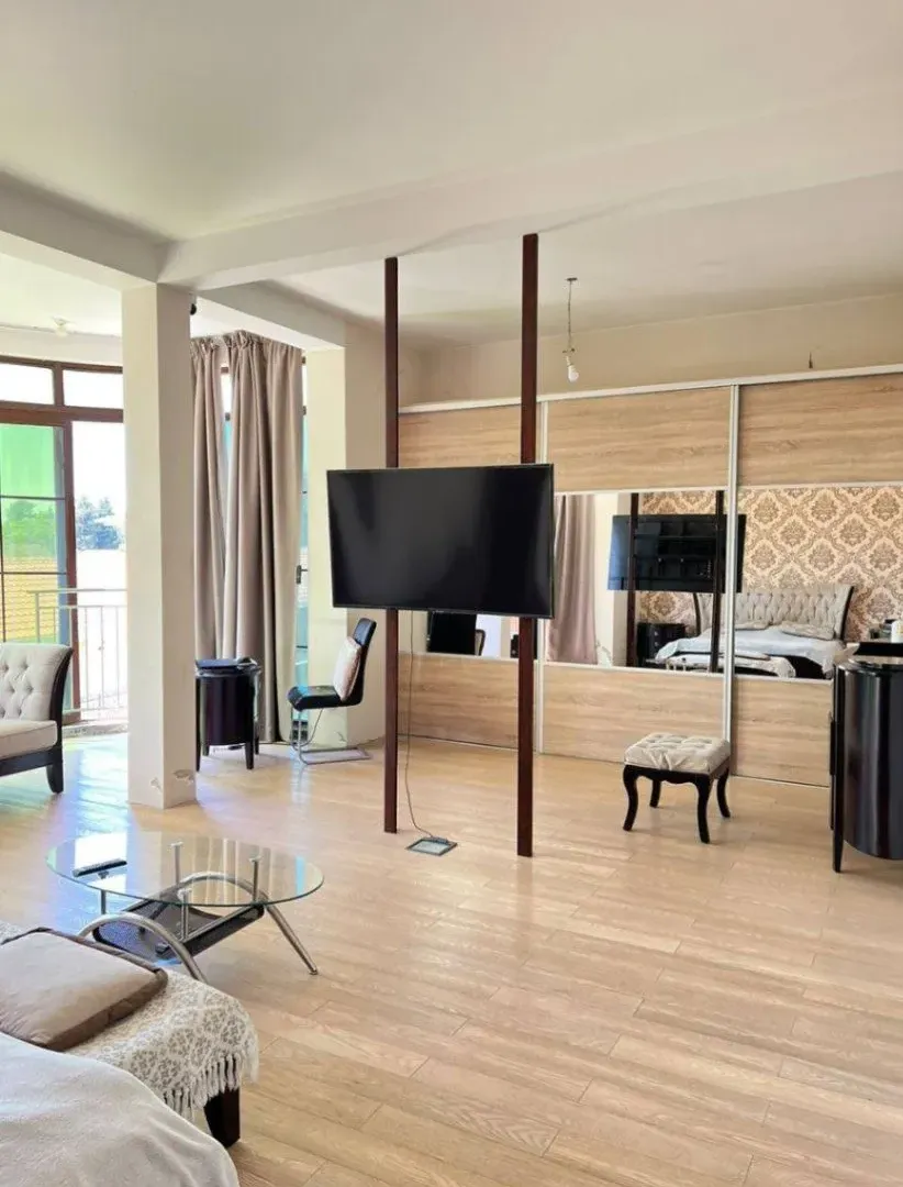 Prodaja, kuća, 316m², Gradiošnica, Tivat
