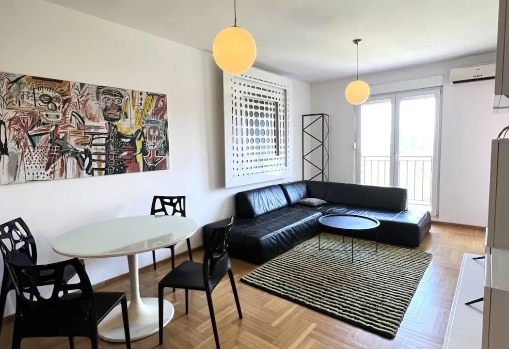 Izdavanje, stan, 65m², Krivi Most, Podgorica