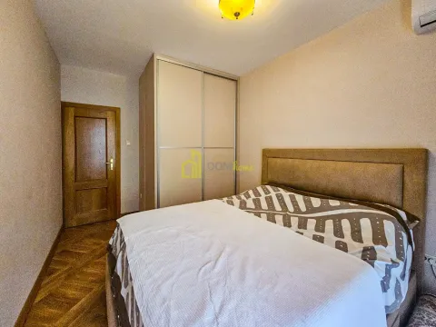 Izdavanje, trosoban stan, 130m², Preko Morače, Podgorica - image 15