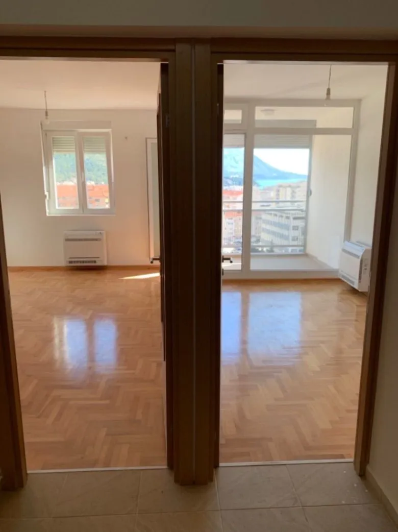 Sale, two bedroom apartment, 56m², Centar, Budva