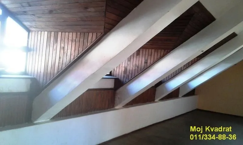 Sale, office space, 324m², Resnik, Beograd