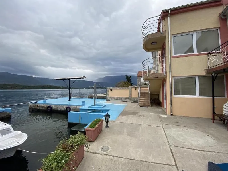 Prodaja, kuća, 323m², Bogišići, Tivat