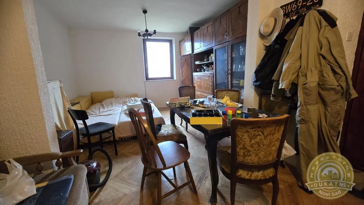 Prodaja, kuća, 155m², Ledinci, Petrovaradin
