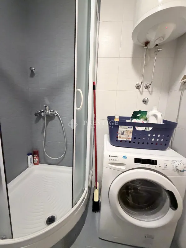 Izdavanje, jednosoban stan, 44m², Stari Aerodrom, Podgorica