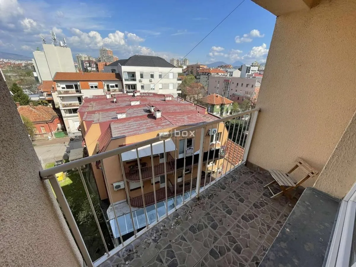 Izdavanje, jednosoban stan, 43m², Crveni Krst, Niš