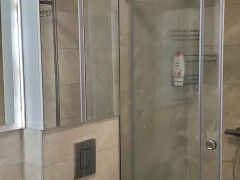 Rent, one bedroom apartment, 48m², Tološka šuma, Podgorica - image 5