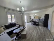 Prodaja, kuća, 200m², Ledine, Beograd - image 4