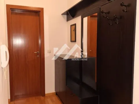 Izdavanje, dvosoban stan, 58m², Centar, Novi Sad - image 9