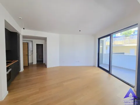 Prodaja, jednosoban stan, 77m², Bečići, Budva - image 3