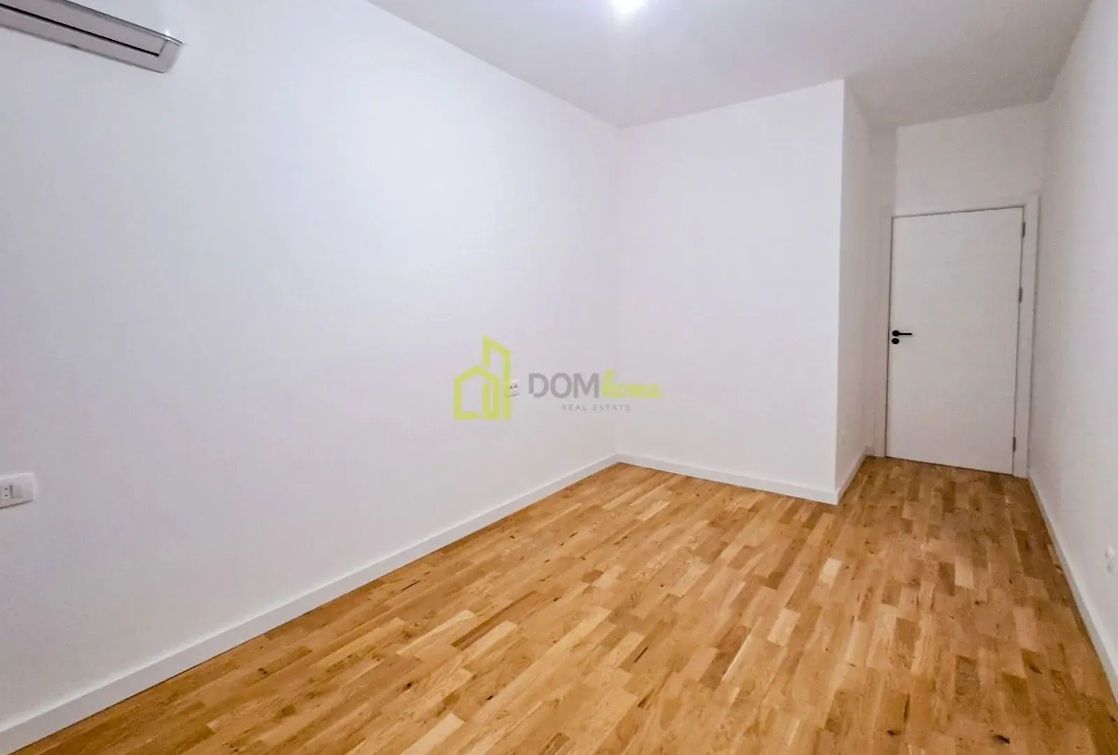 Izdavanje, dvosoban stan, 76m², Bar, Crna Gora